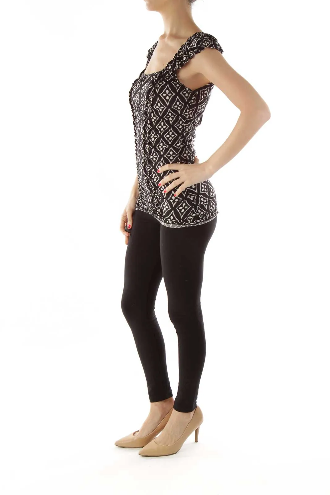 Black White Geometric Print Fitted Top