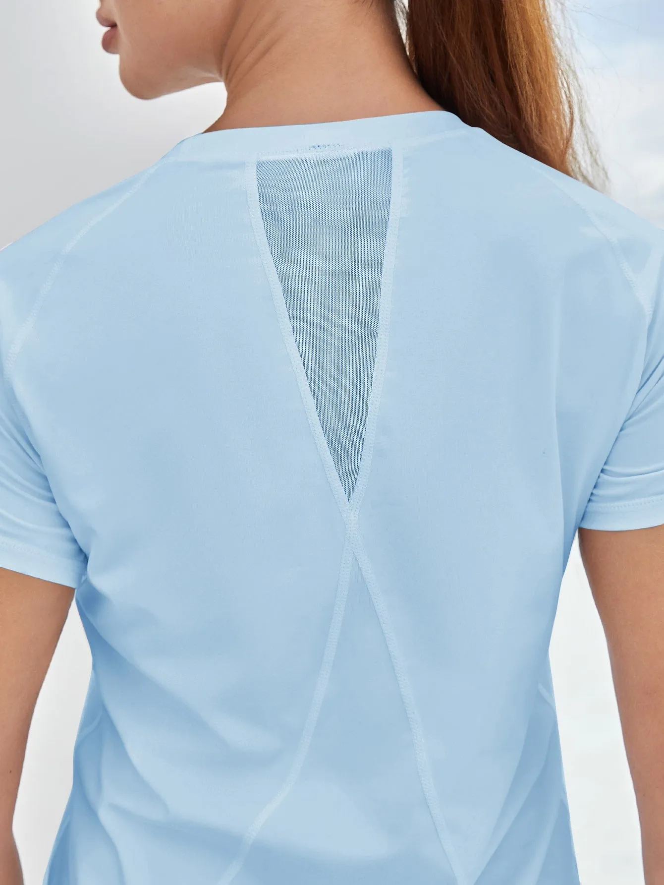 Breathable Curved Hem Mesh Insert Active Tee SS23