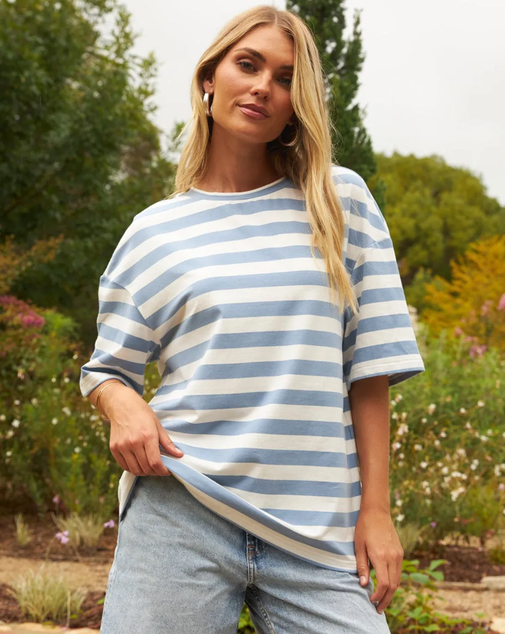 MEROKEETY Half Sleeve Crew Neck Striped Oversized T Shirt