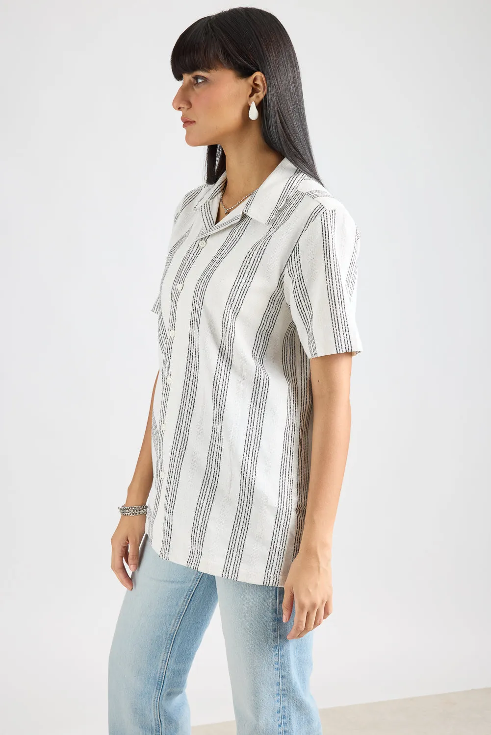 Textured Knit Women's Shirt- White/Black Thick Stripe