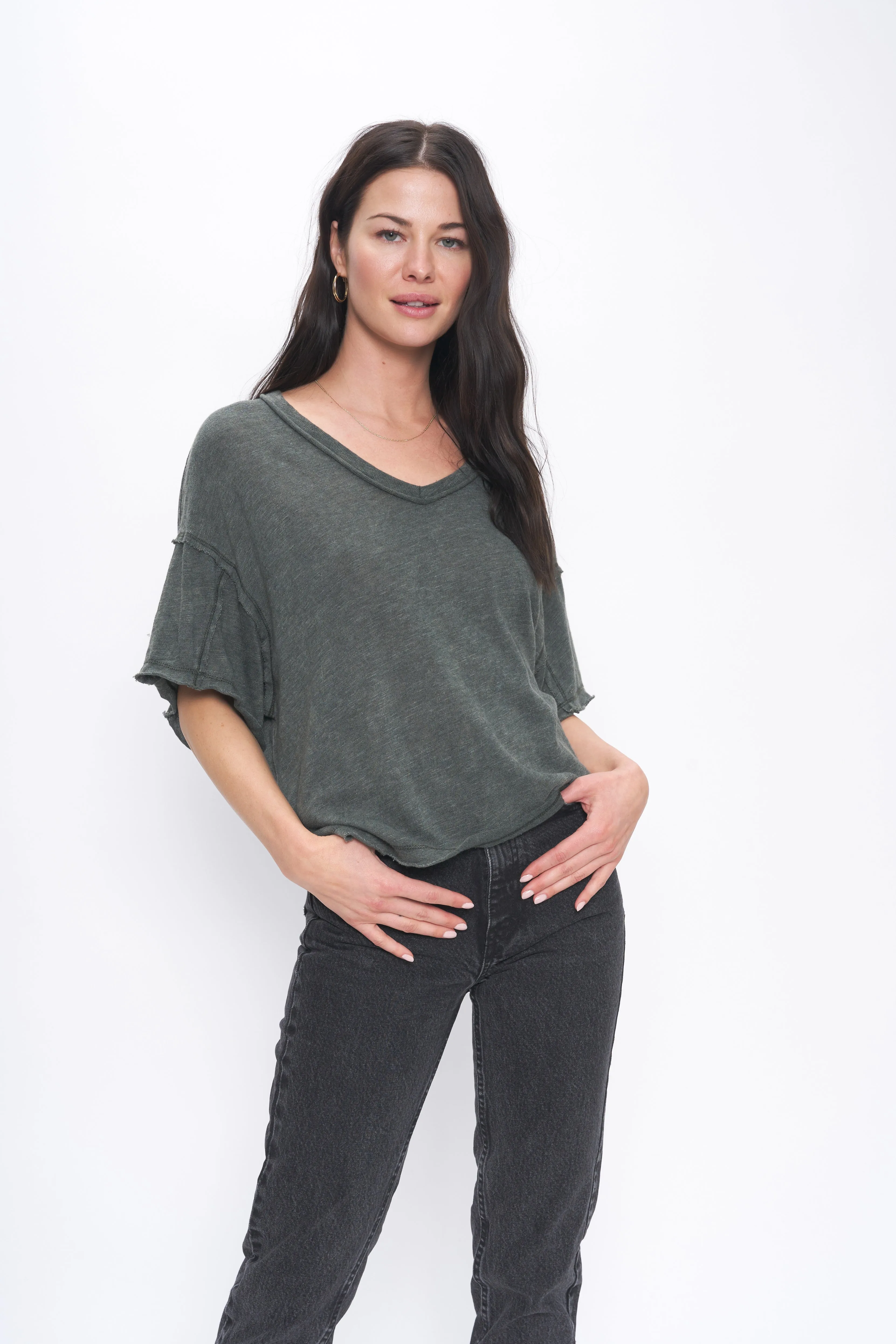 Vista Textured V Neck Tee